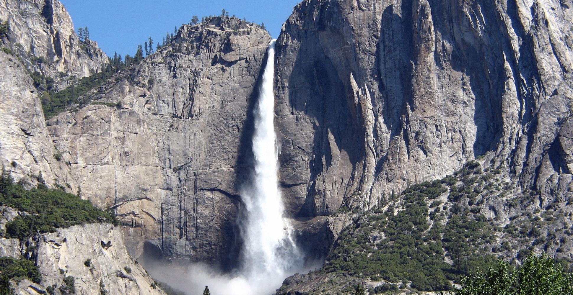 waterfall in yosemite national park
