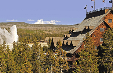 Old Faithful Inn